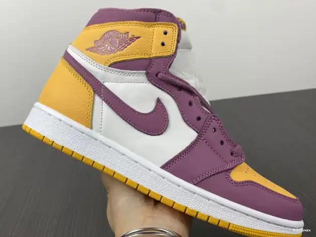 Rep MAX Brotherhood Jordan High OG 1 555088-706 Air 0330